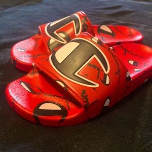 The slides are champion and the size is a US 6 in mens